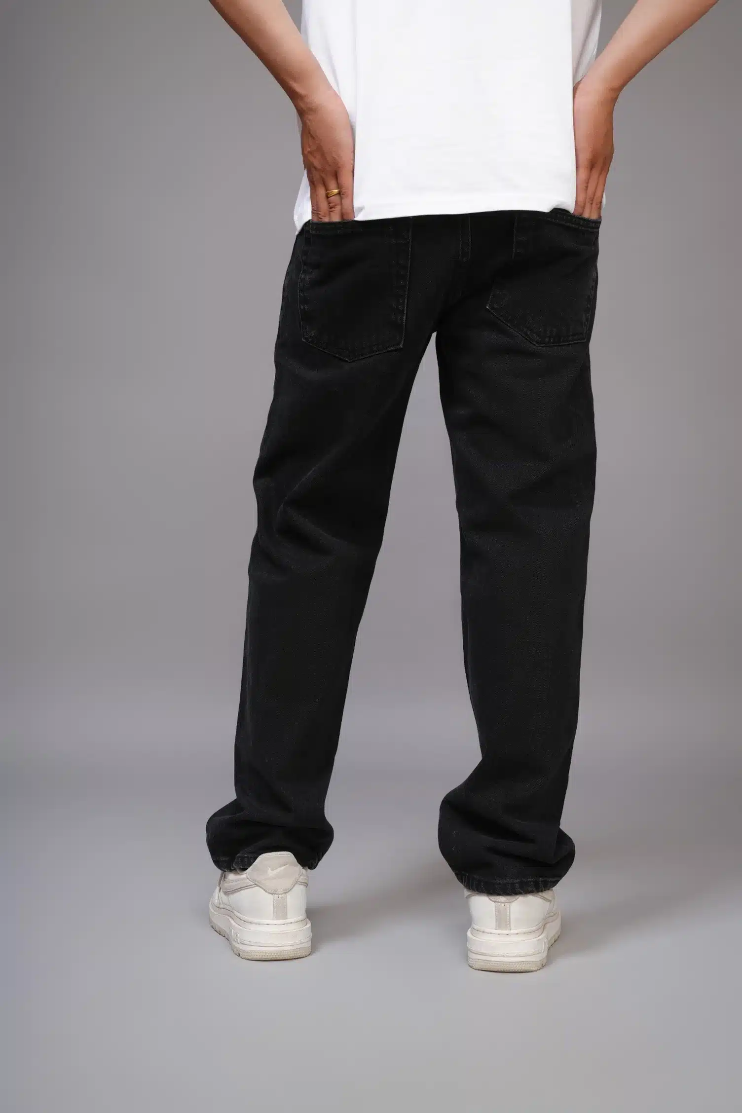 ONS-B04-straight-fit-jeans-back